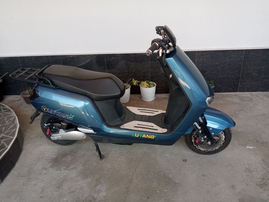 Луйанг електроскутер сотилади
