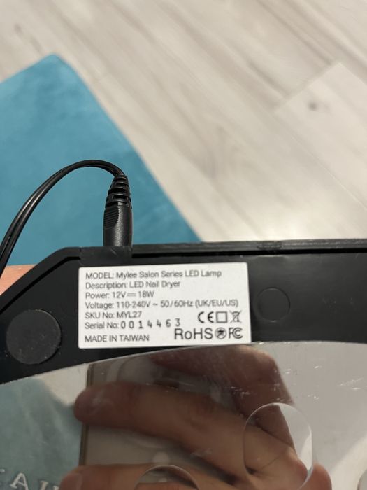 Lampa unghii, ca noua