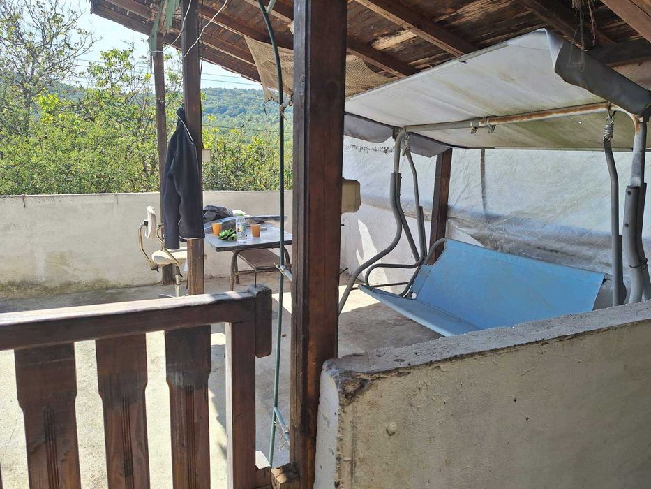 Продава се Къща в с. Малки чифлик, Област Велико Търново - 100 кв.м за 357 €/кв.м - Снимка #18