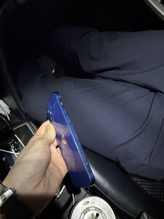 Iphone 12 телефон не вскрывался