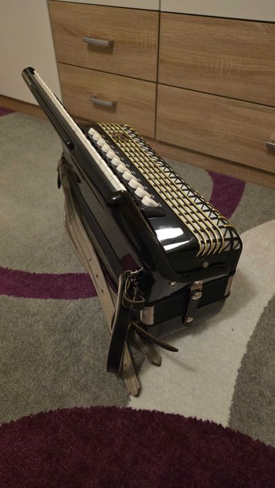 Акордеон Hohner Atlantic IV N De Luxe
