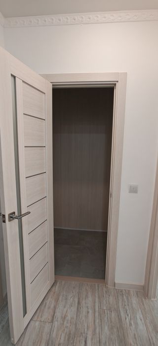 Продам трехкомнатную квартиру