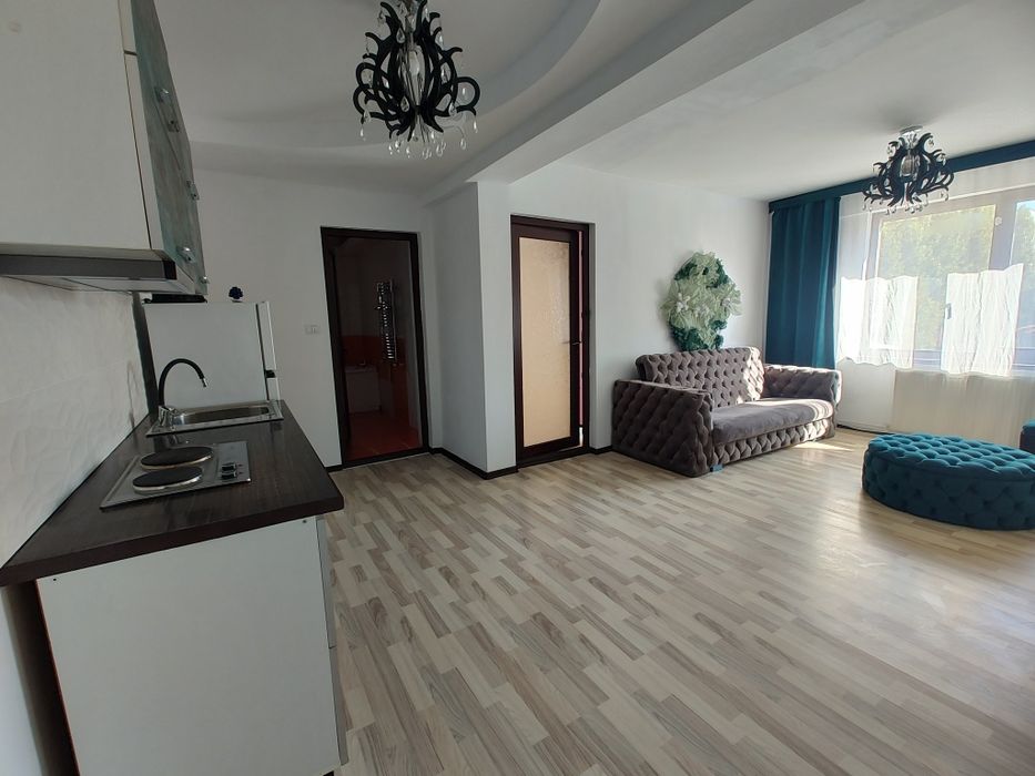 Spațiu birou apartament 3 camere, artera principală, cu parcare