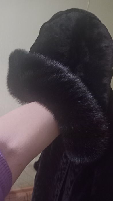 Шуба+бирет, продам срочно