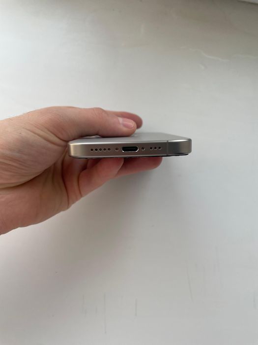 Айфон 15 про  хабарласыңыз