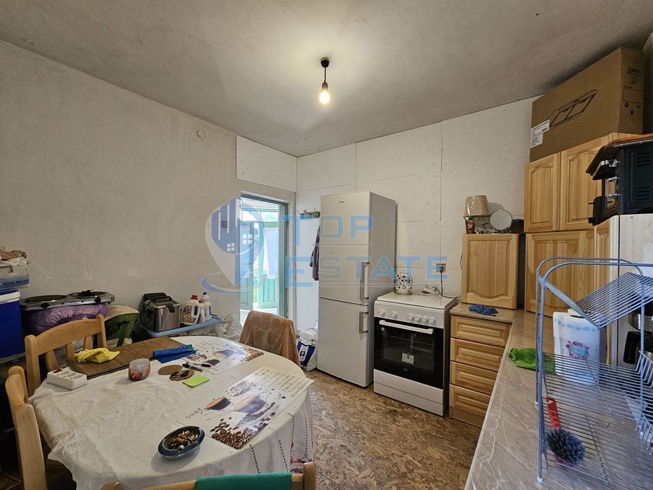 Продава се Къща в с. Бистренци, Област Русе - 140 кв.м за 154 €/кв.м - Снимка #4