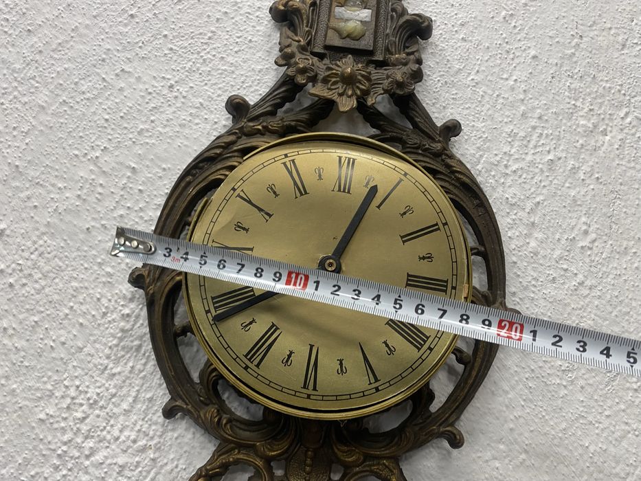 Френска барокова рамка от масивен месинг