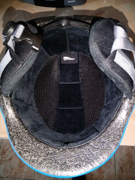 Детска каска за ски