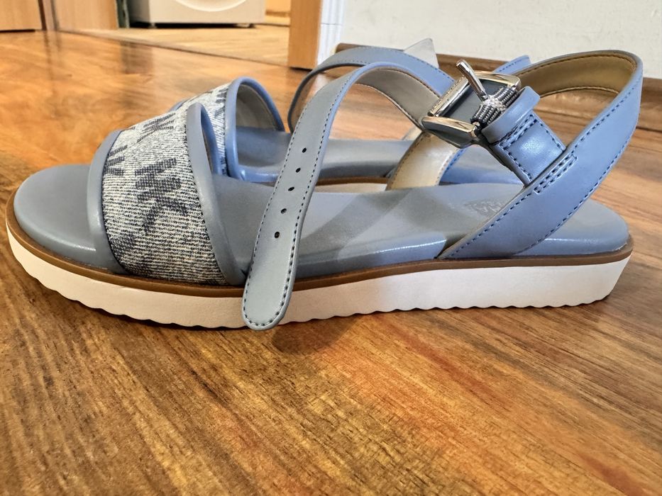 Сандали Michael Kors 35