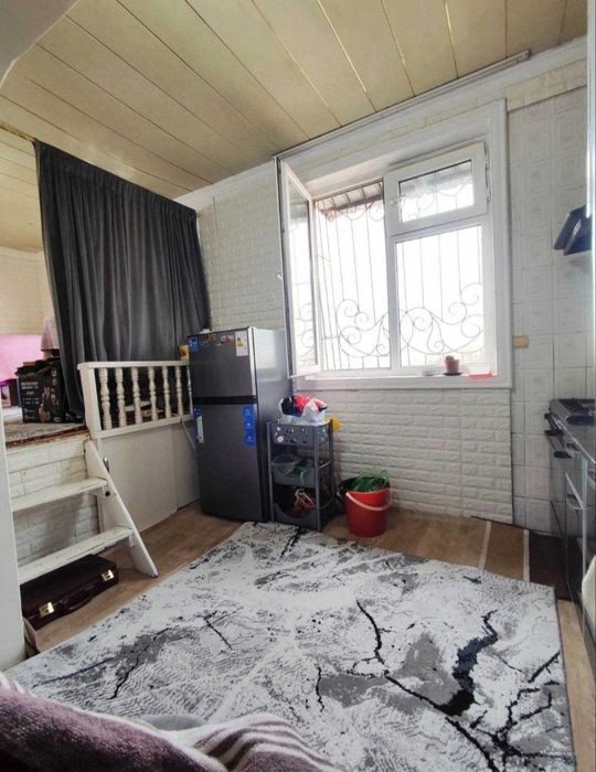 Продаётся квартира 4/5/5 в сергели-3, улучшеная планировка