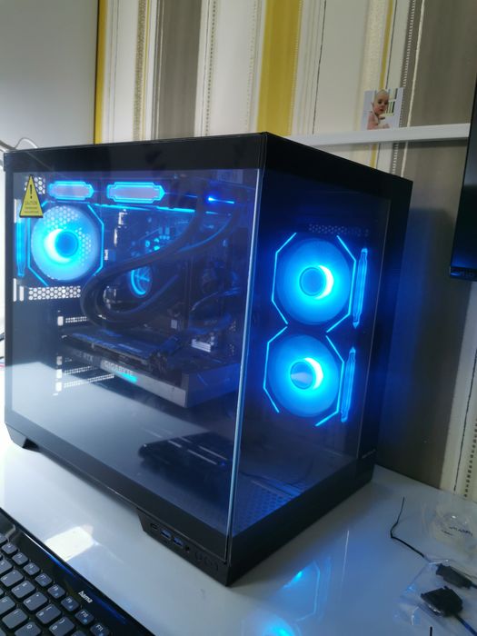 Unitate PC Gaming Ryzen 5 9600X, RTX 3070, 16 GB RAM DDR5, SSD 1TB