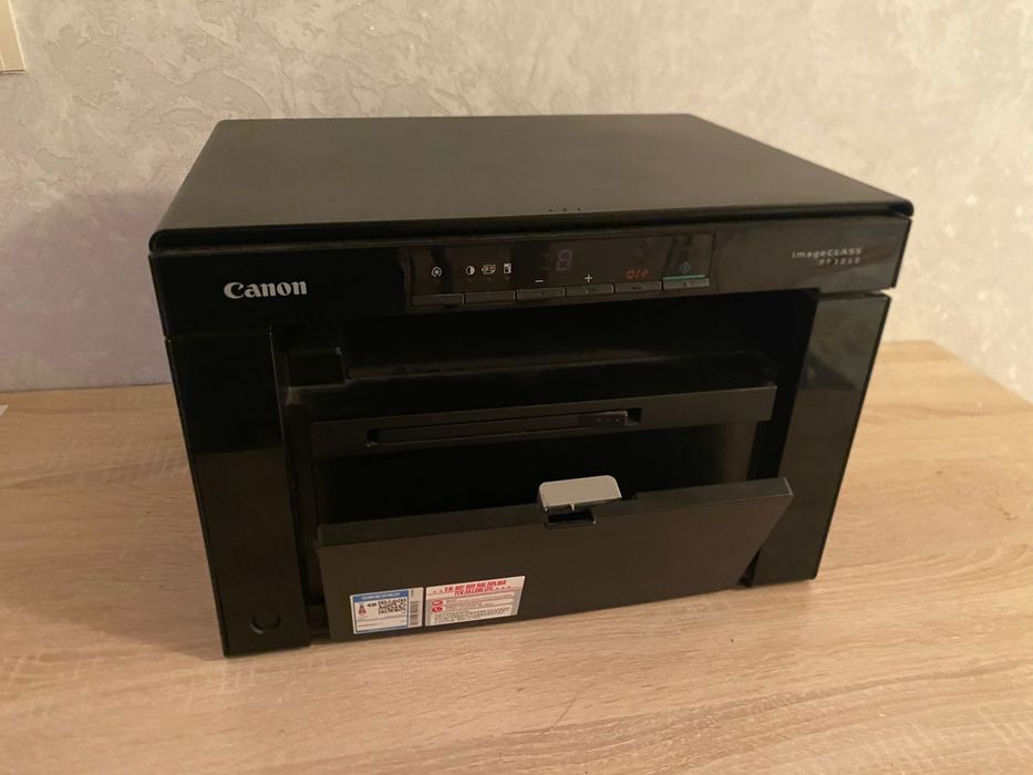 Принтер Canon MF3010
