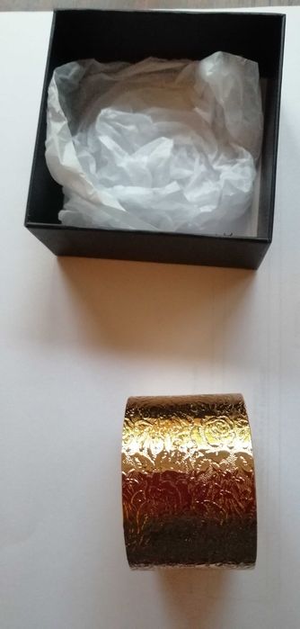 vand Bratara aurie metalica