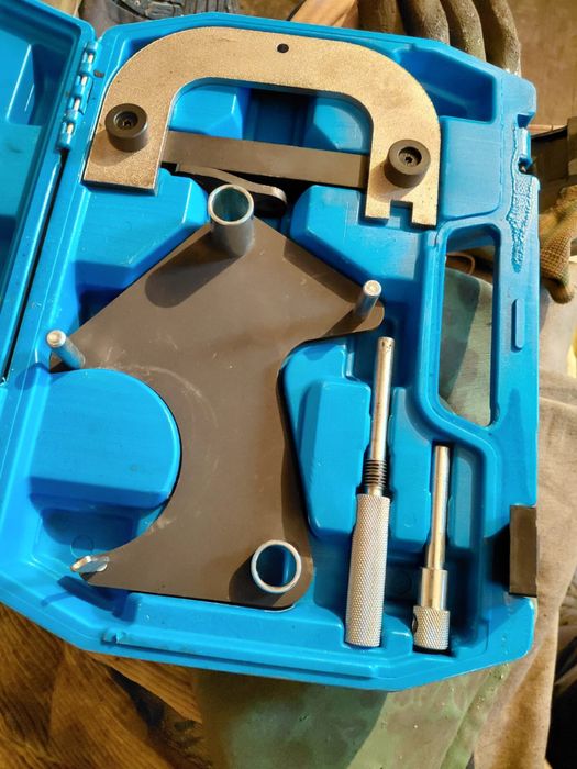 Продам спец.ключ на Рено