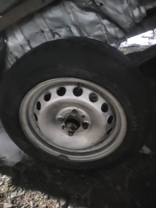 Резина с дисками на ваз