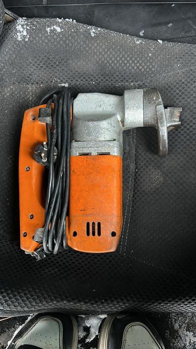 листовые электрические ножницы).