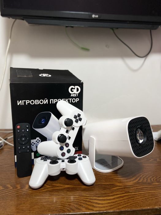 Продам Проектор за 25.000