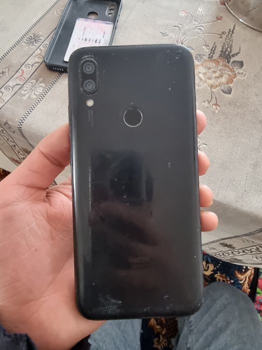 Redmi 7 32 xotira