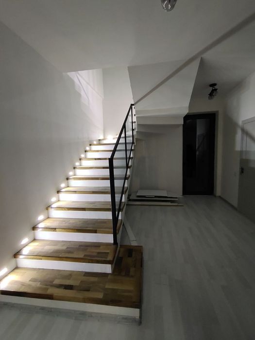 Сдаётся современный коттедж  всеми удобствами в Сергели