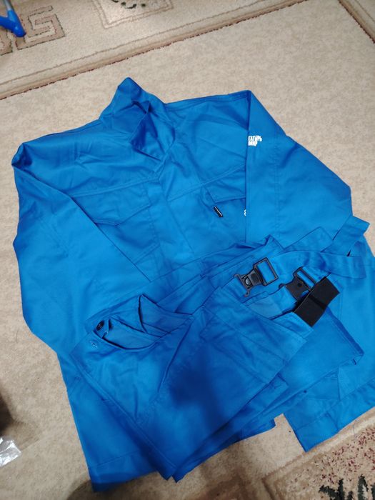 Продам спецодежду. Есть 3 расцветки