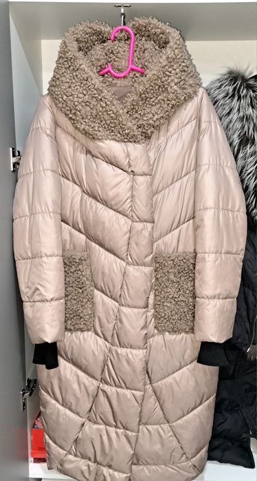 Продам женский  пуховик,размер 42-44