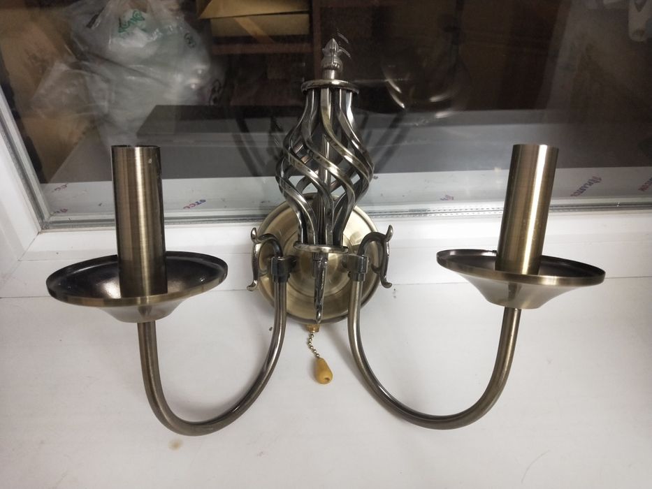 Продам бра двухрожковые