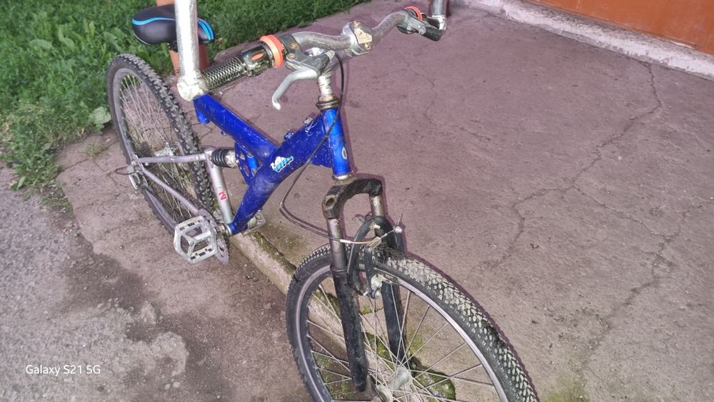 Продаю велик двухподвес
