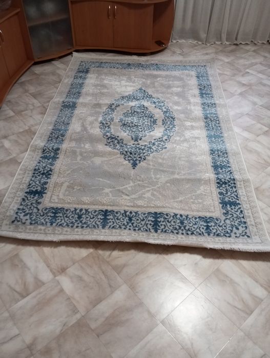 Палас 150*230,совершенно новый