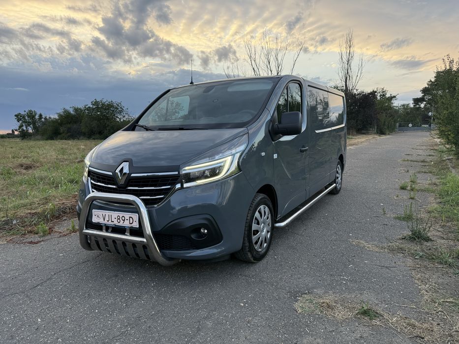 RENAULT Trafic