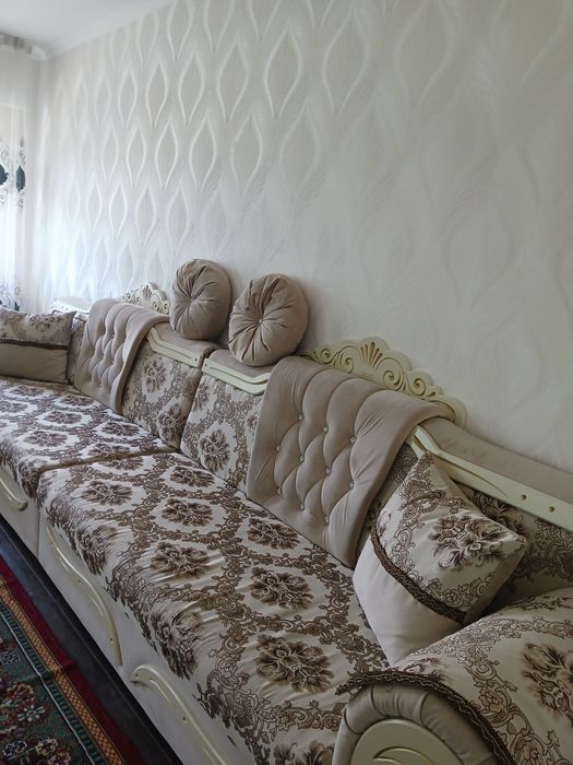 Продаю диван в отличном состоянии