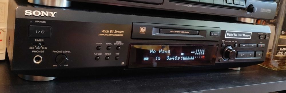 MiniDisc Sony MDS-JE520 fabricat în Japonia