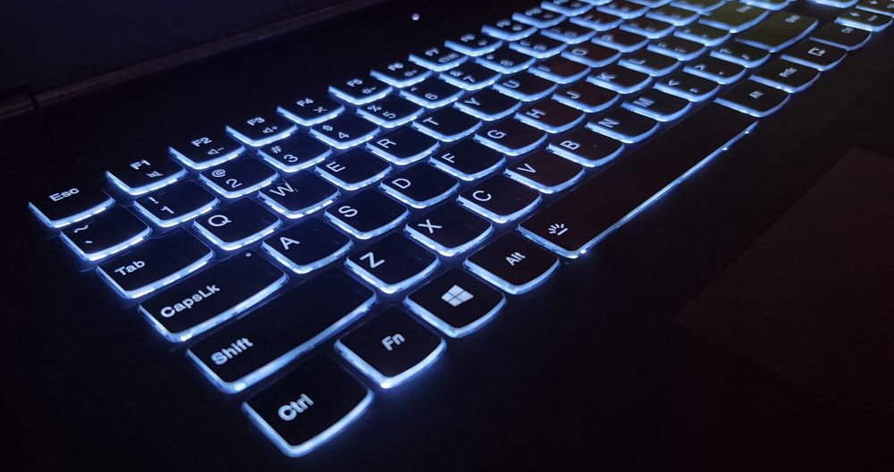 Laptop gaming Lenovo Legion 17" i5 9th i5 9300H GTX 1650