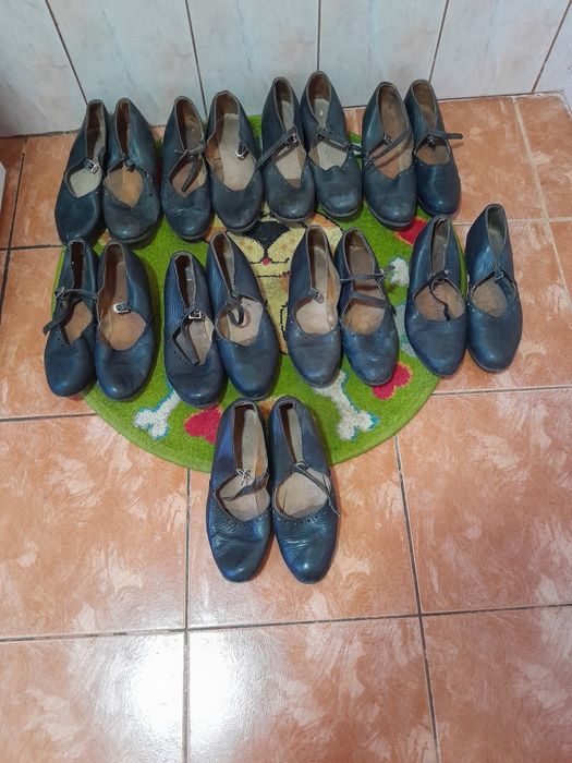 Pantofi de dans vechi