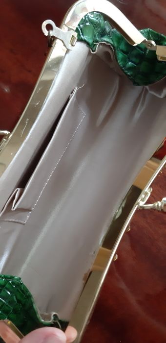 Сумка-кошелёк на цепочке б/у