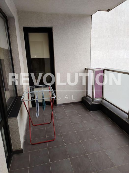 Дава се под наем Тристаен апартамент в к.к. Св.Св. Константин и Елена - 105 кв.м за 900 € - Снимка #4