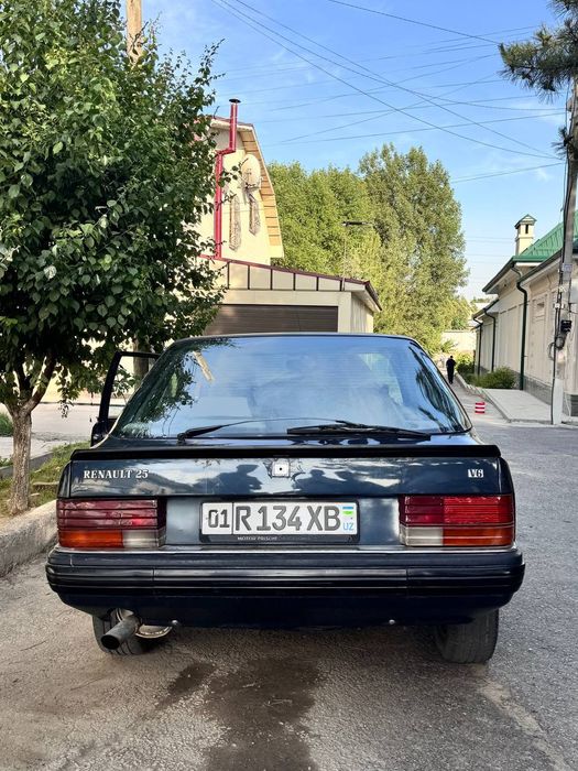 Reno (Renault) 25 sotiladi