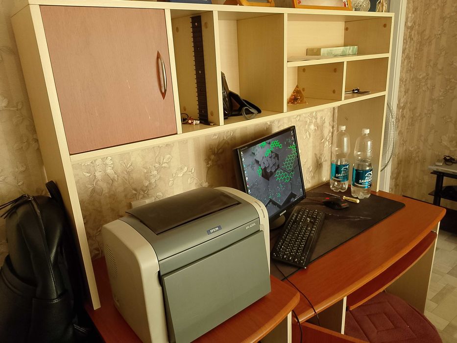 Компьютерный Стол
