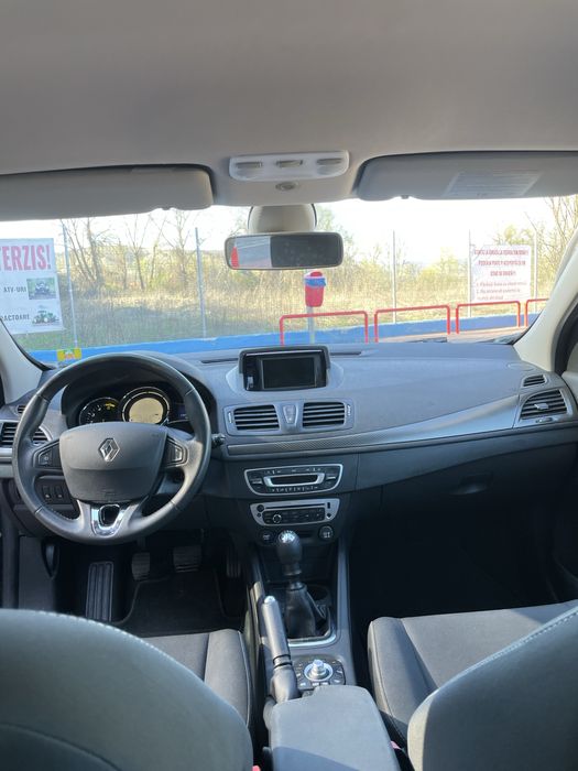 Renault Megane 3 Break, an 2013, motor 1.5 dCi 110 CP, diesel.