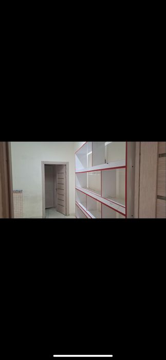 Витрина холодильник морзильник полка 14 мтр сотилади