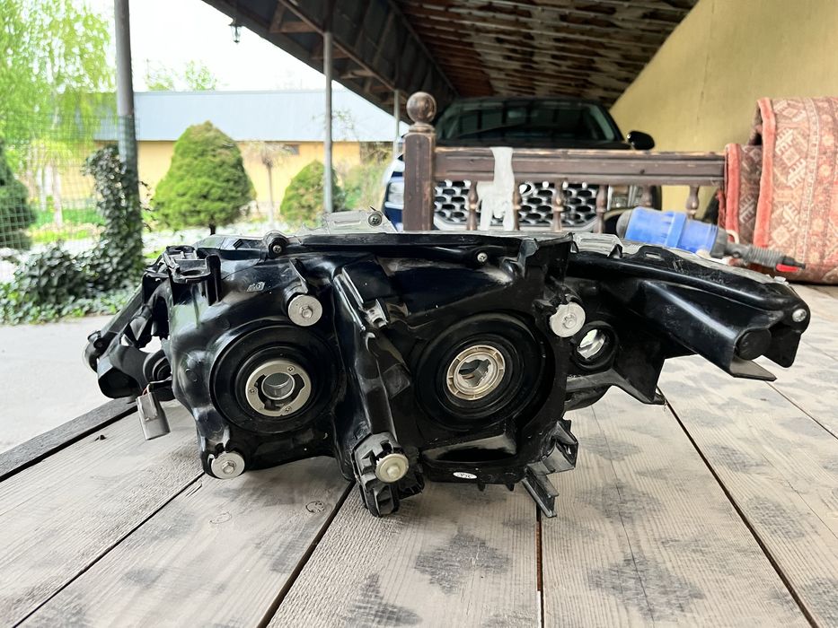 тайота камри 55 фар