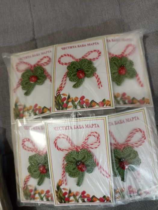 Мартеници, ниски цени. Борса на едро. Миксове в пакети.