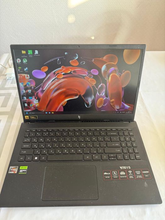 Продоется ноутбук Acer V15