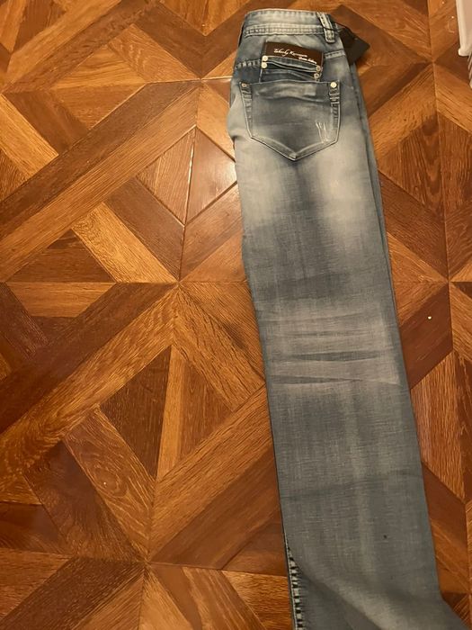 Продам мужские джинсы