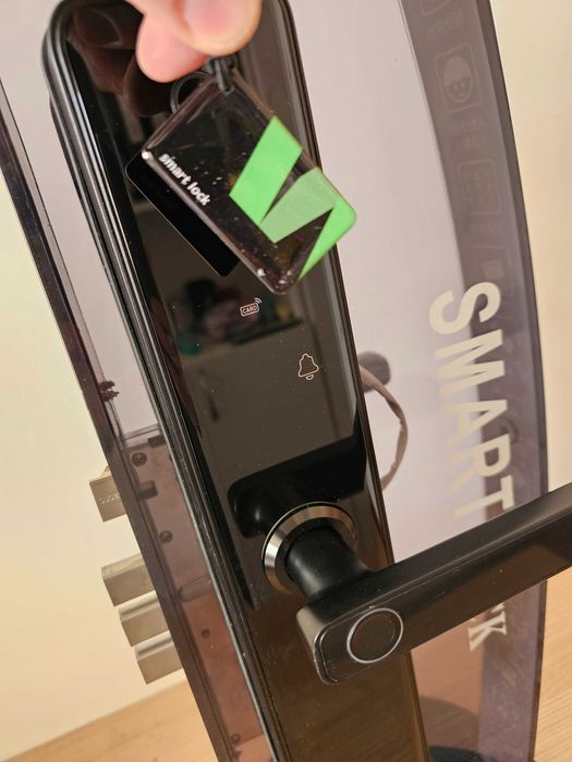 REDUCERE Incuietoare usa smart Deco video- Transport gratuit