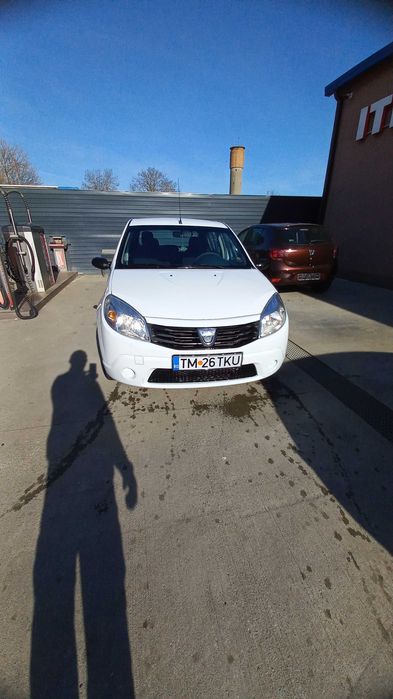 Dacia Sandero 1.2 16v an 2009