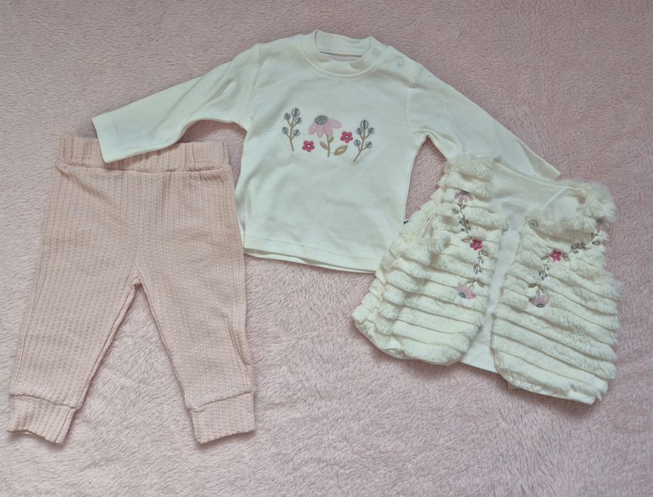 Нови детски комплекти/рокли с етикетза момиче