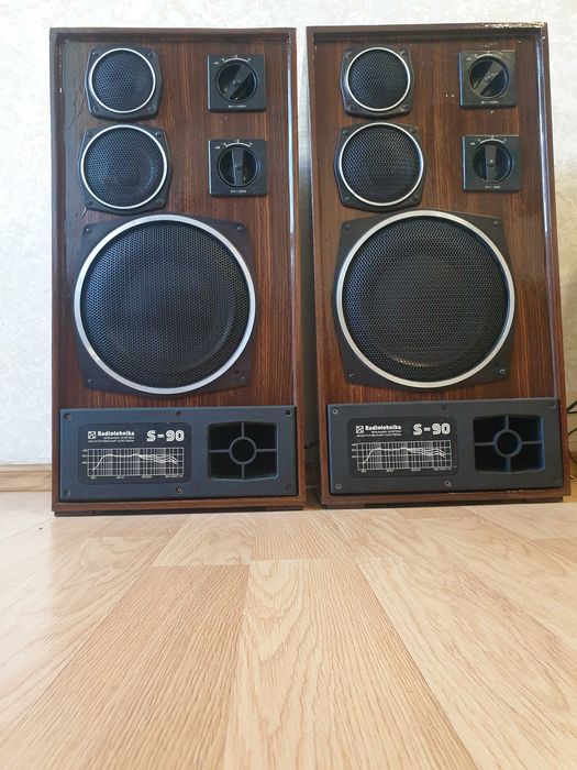 Отличные колонки с90