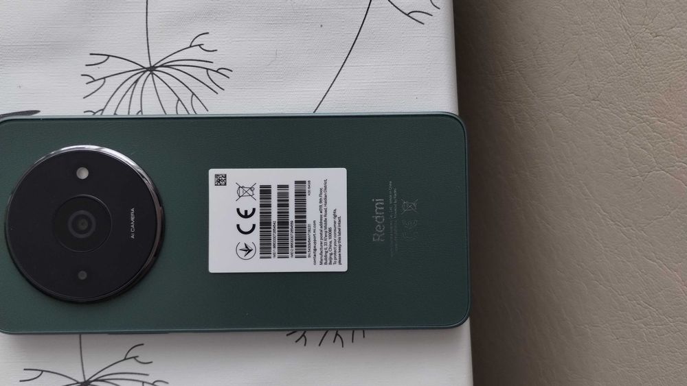 Смартфон Redmi A3 - за поправка или части