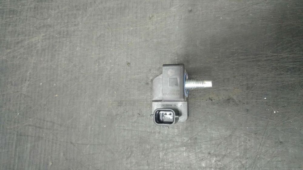 Senzor impact stanga fata renault laguna 3 bt0 1 988330001r