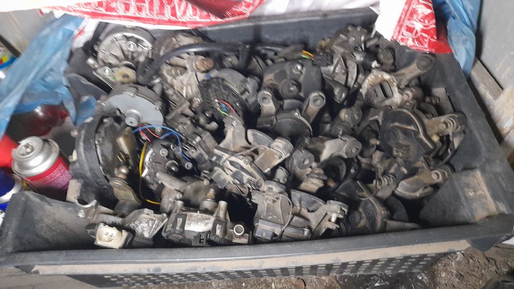 Продам    дворник     моторчик   Автомобильные.